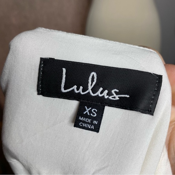 Lulus ‘Down in Kokomo’ Embroidered Lace-Up Mini Dress XS - Picture 8 of 8